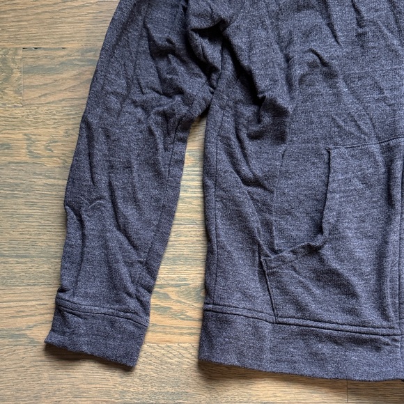 Vineyard Vines Charcoal Hoodie with Whale Logo - Picture 2 of 6